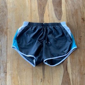 Running shorts